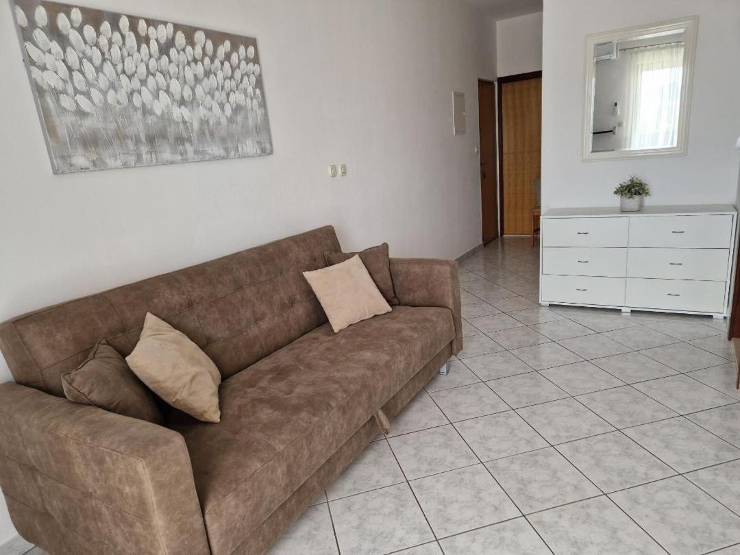 Apartments Ida Sućuraj Екстериор снимка